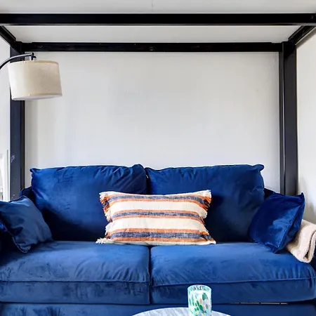 Serenty - Le Marais & Square Du Temple *